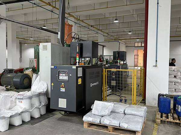 橡膠材料加工橡膠密煉機模溫機——應(yīng)用案例