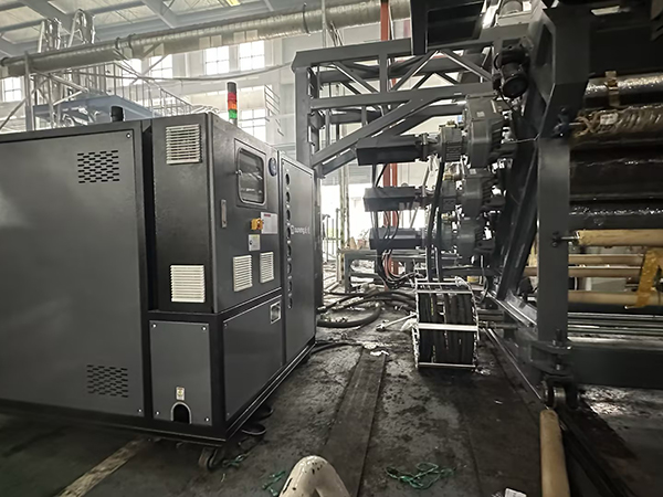 內飾材料生產線水冷式冷熱一體機